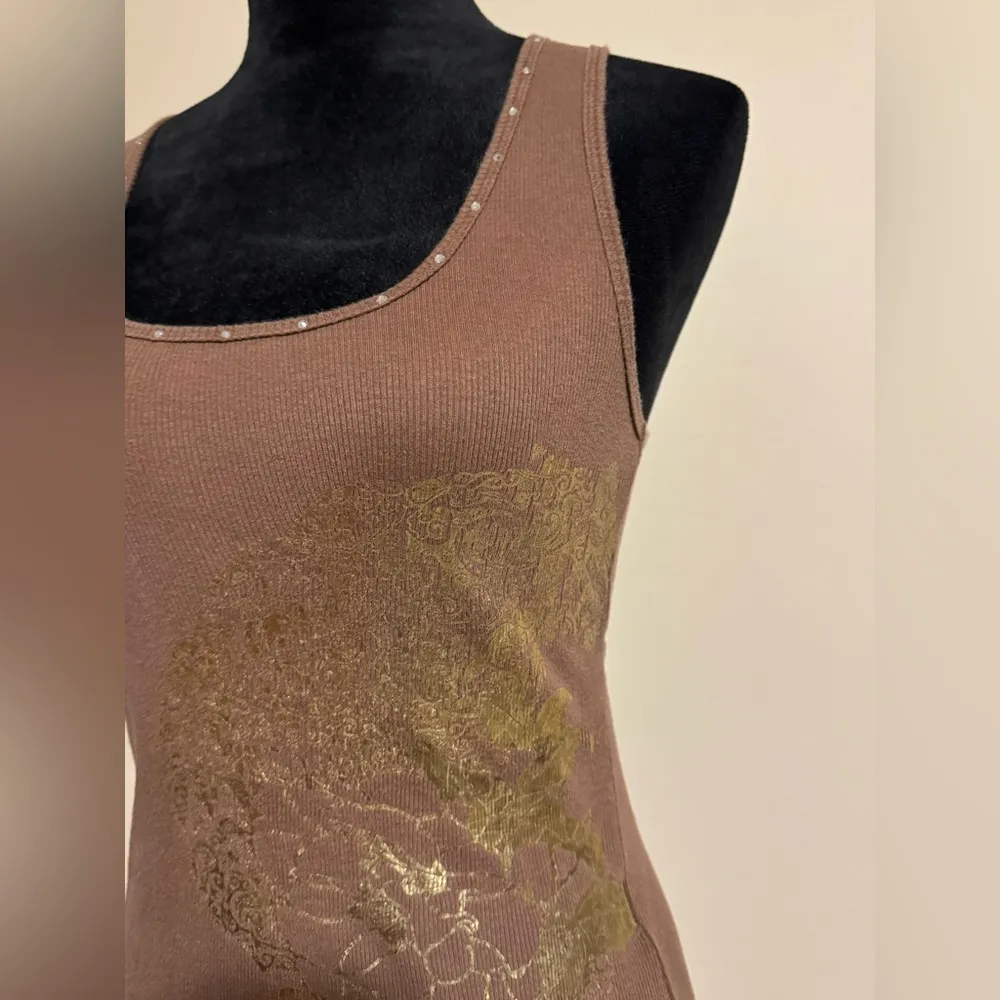 Preloved Bisou Bisou Brown and Gold Floral Design Tank Top size small - Image 3