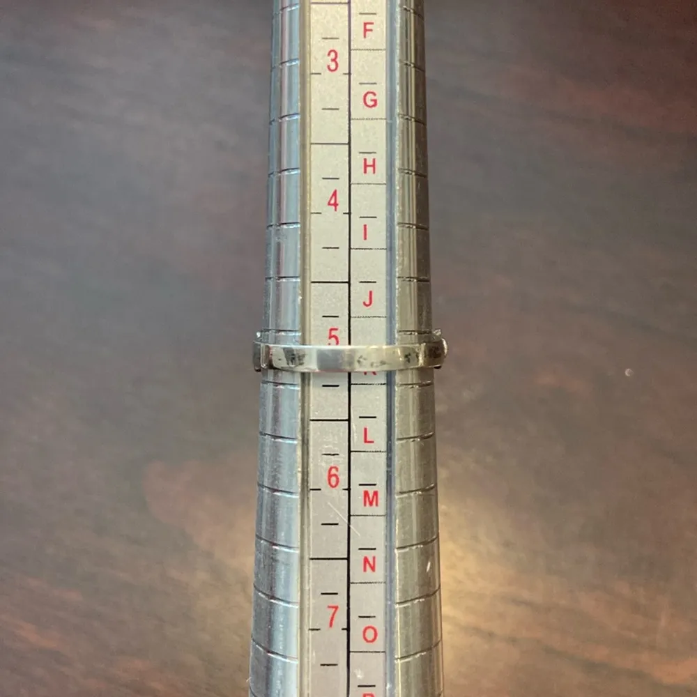 3.5 g 925 Silver and black Onyx ring Size 5 - Image 6