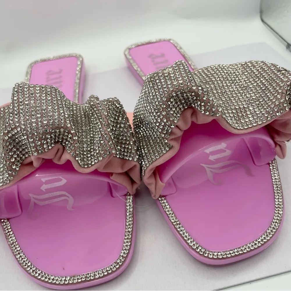 Juicy Couture embellished jelly pink slide on sandals women’s Size 7M - Image 5