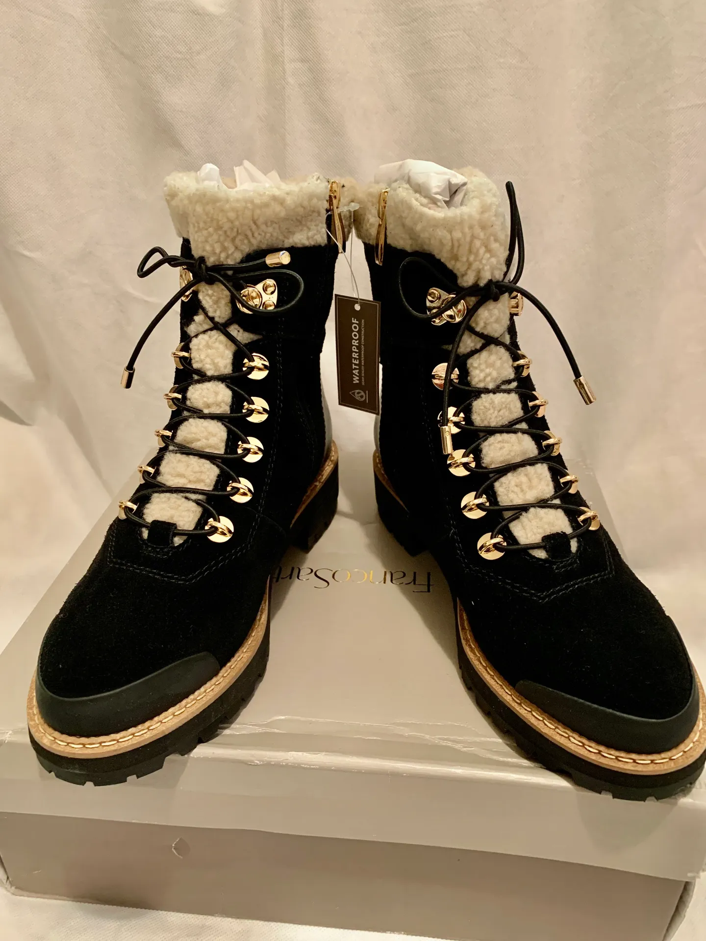 Black Boots - Image 4