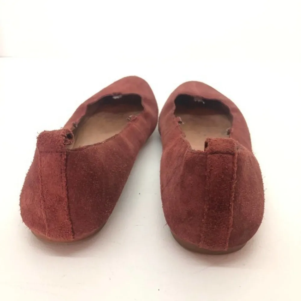 Madewell suede flip on flat round toe shoes FLAWS - Image 2