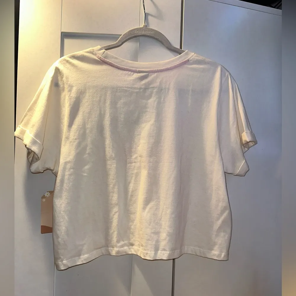 NWT Day Drinker Crop Tee - Image 5