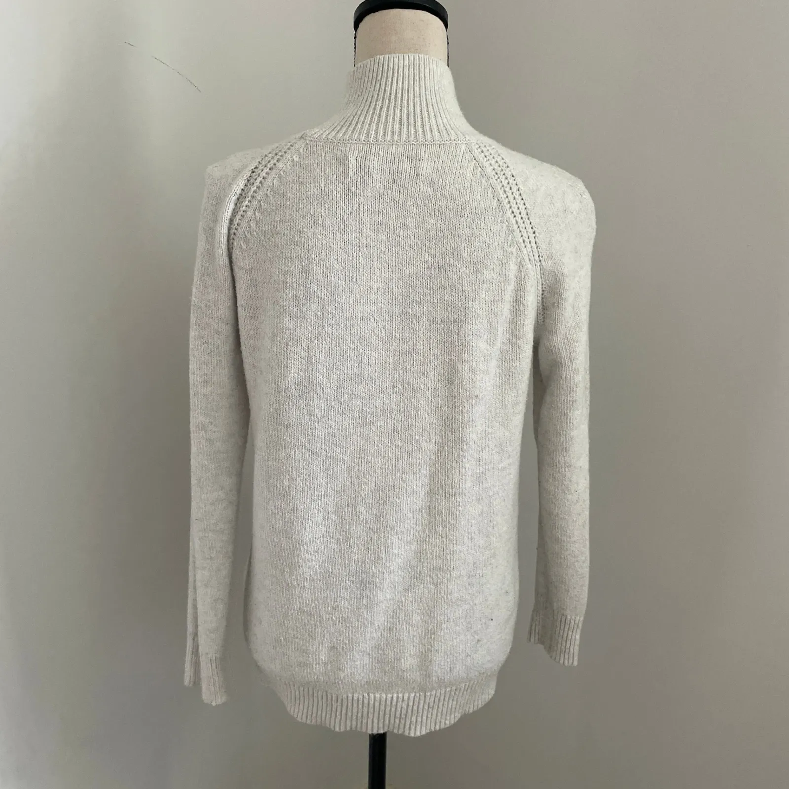 LOFT Knit Mock Neck Sweater sz XS Gray White Sherpa Polar Bear Preppy Clean Girl - Image 4