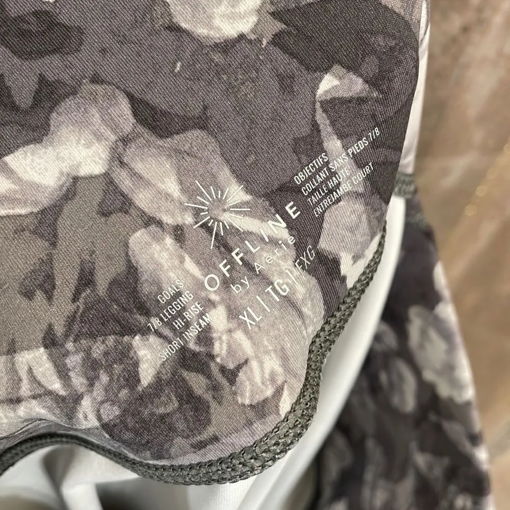 Aerie offline goals high rise 7/8 leggings, short inseam, gray floral print XL - Image 3