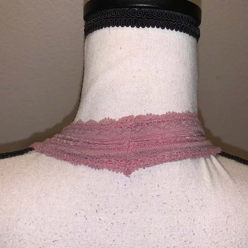 Mauve Lace Wireless unpadded bralette - Image 5