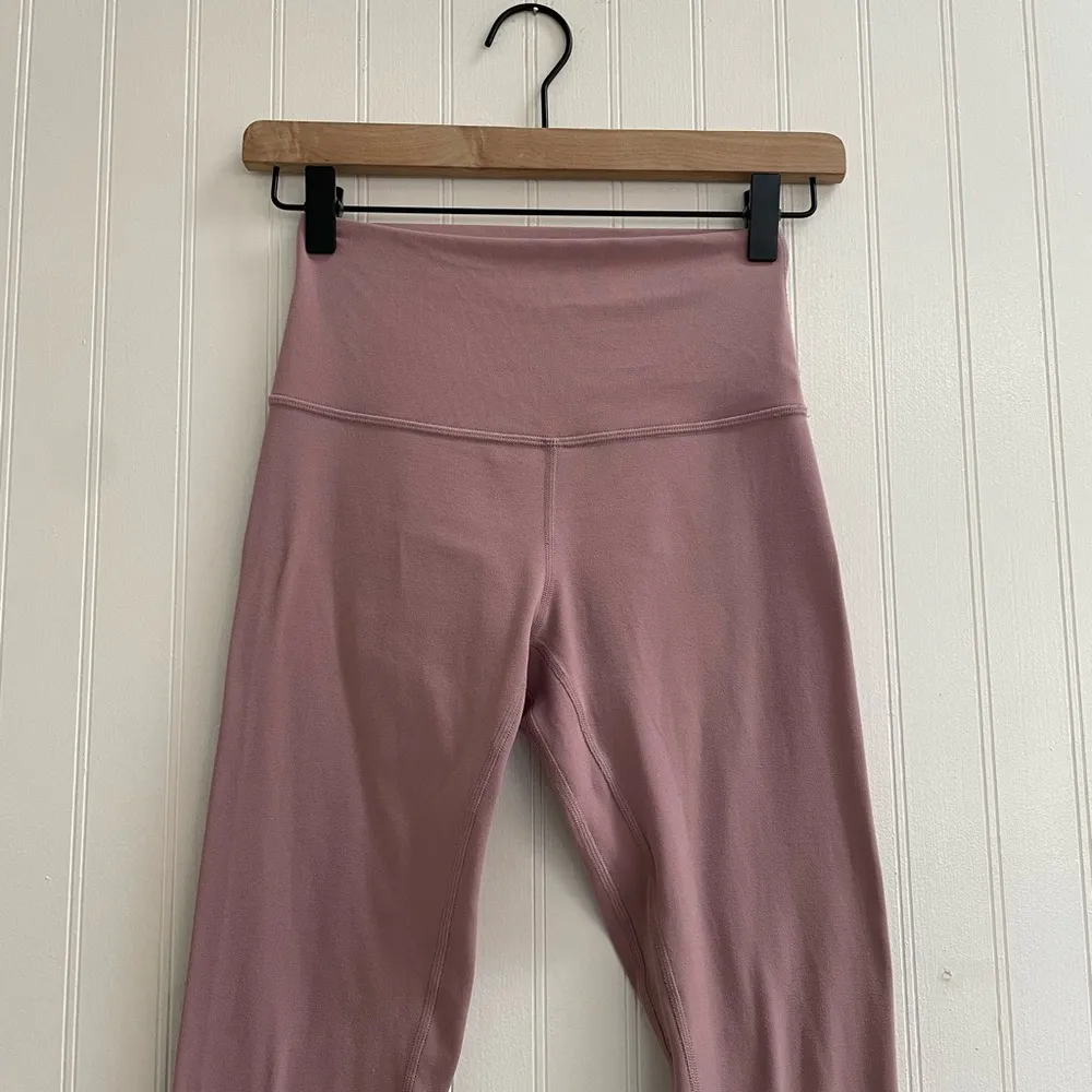 LULULEMON Align Pant Tight Legging II 25" in Vintage Mauve Size 4 - Image 10