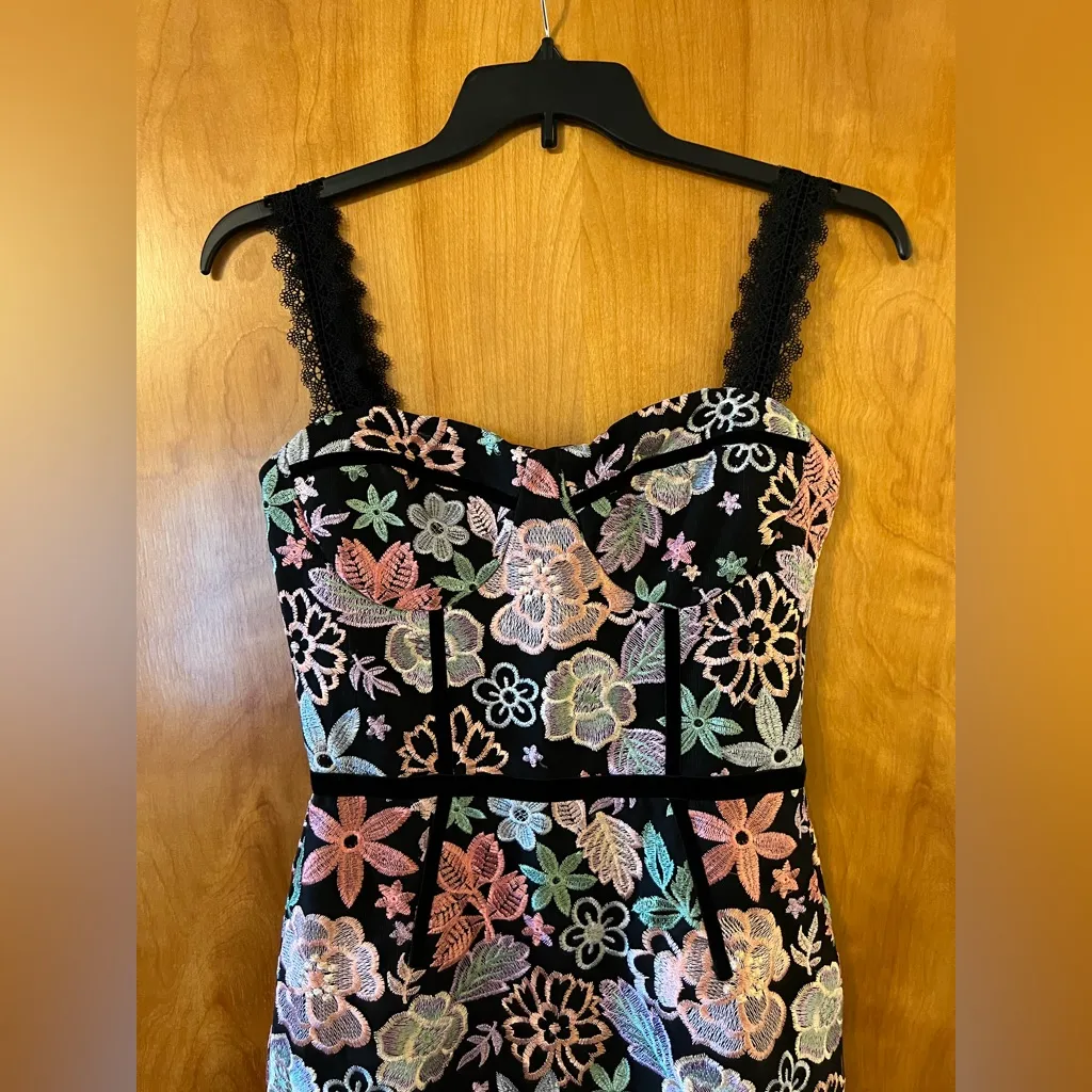 Bronx & Banco Dress CAMILE Embellished Pencil Dress Floral Lace Shoulder Straps - Image 2