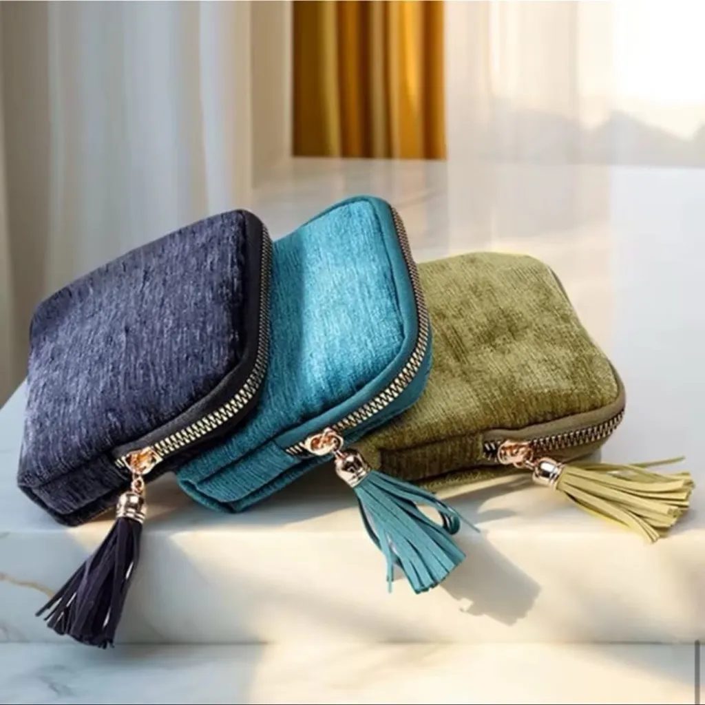 Navy Blue Travel Jewelry Case, Velvet, 5 Separate Compartments ~NEW~ - Image 9