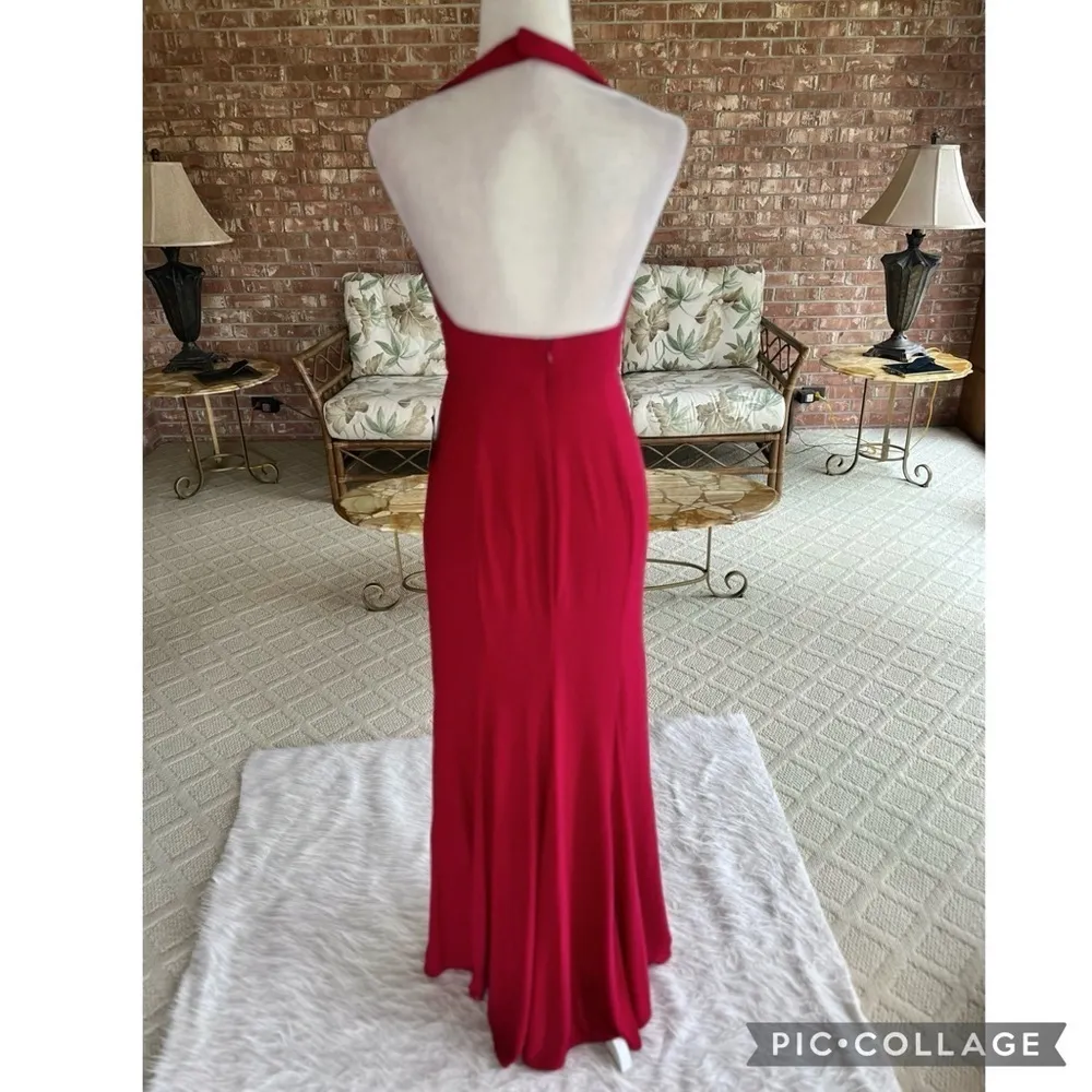 Morgan & Co. Red Open Back Halter Jersey Knit Evening Dress NWT 5 (Jrs) Size undefined - Image 2