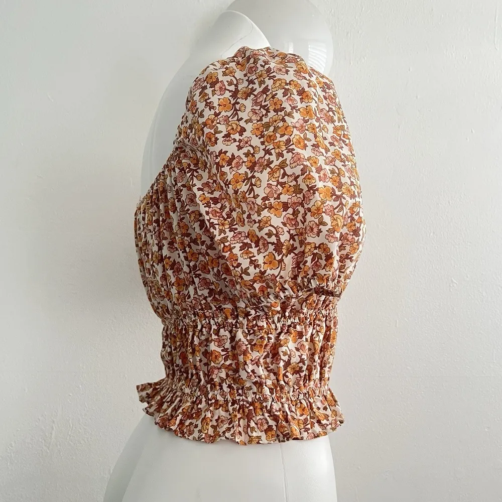 BOG COLLECTIVE FLORAL Puff SleevesCROP TOP MEDIUM Bohemian Cottagecore WOMENS Tan - Image 4