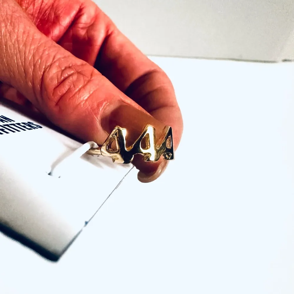 NWT  Gold 444 Ring, Size 7 - Image 3