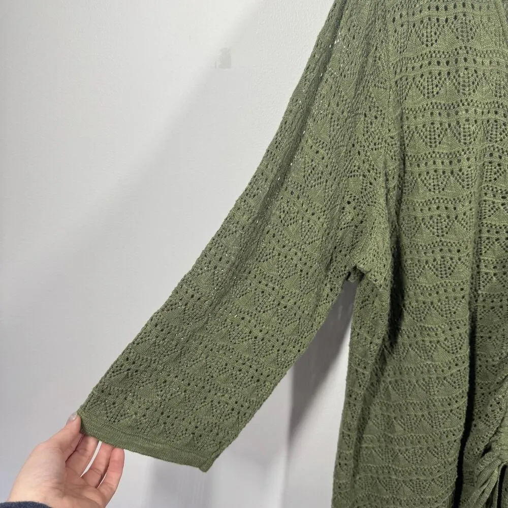 TORRID Top Women 4X Plus Size BOHO OPEN STITCH Green V-NECK CINCHED Spring - Image 3