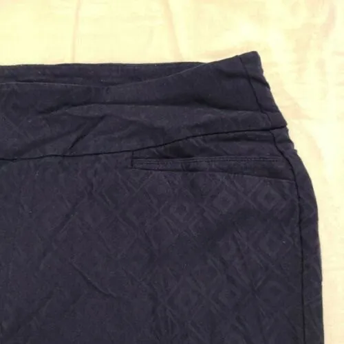 Van Heusen Womens 8 Navy Diamond Textured Cropped Dress Slacks Pants - Image 4
