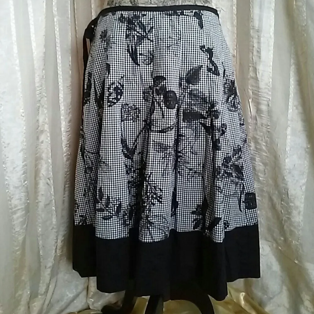 Talbots Gingham Floral Women's Skirt - Image 4