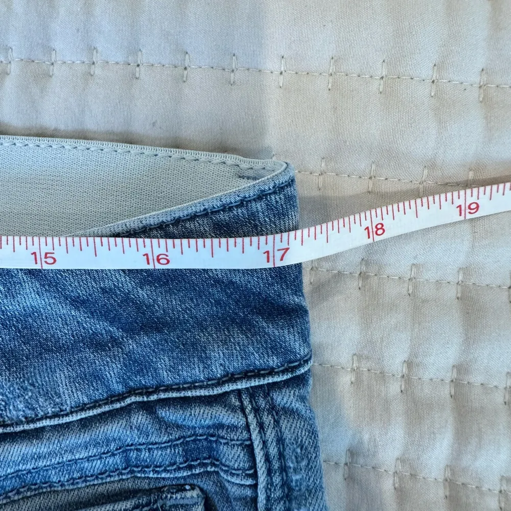 Democracy Ab Technology size 14 light wash jeans - Image 4