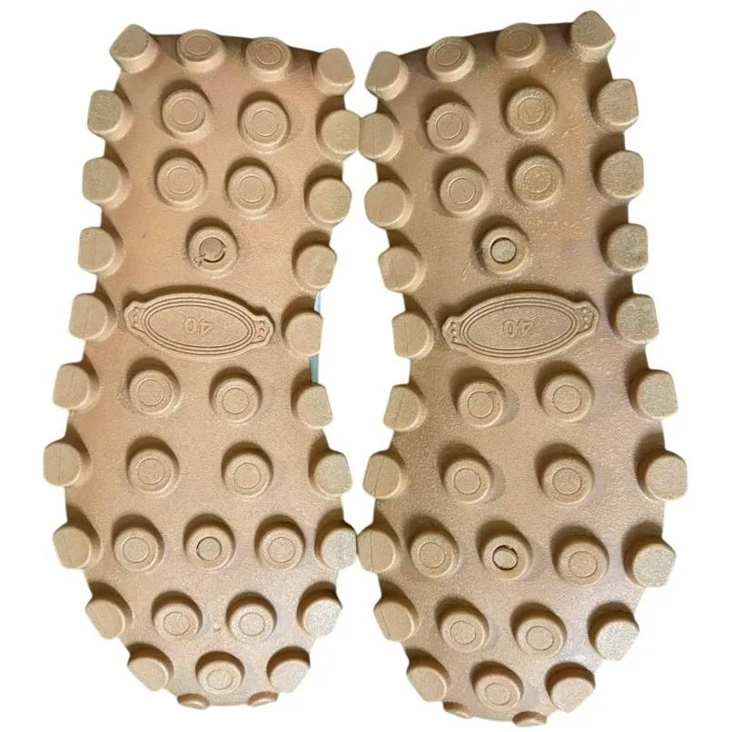 NEW Women's Chunky Lug‎ Sole Platform Sneaker Size 9 Neutral Glitter Glam Tan - Image 5