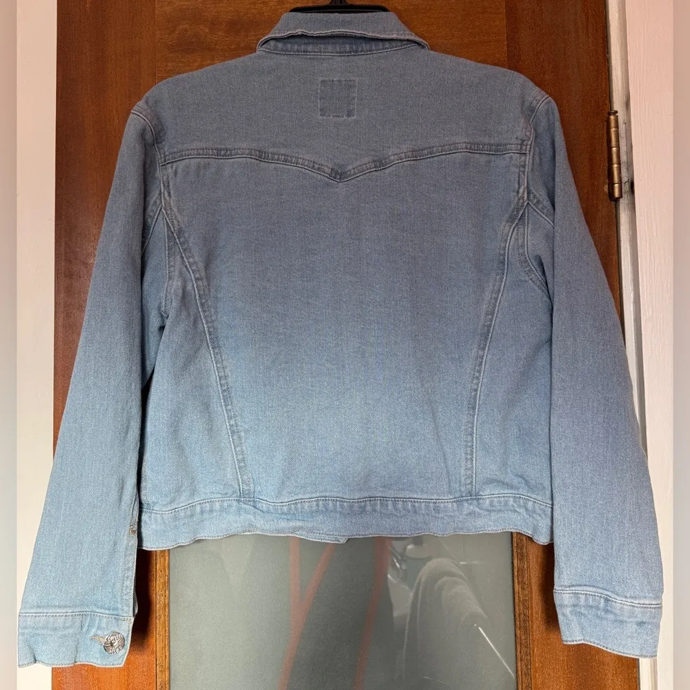 Candies’s Women Y2K Vintage Lite Wash Denim Jean Jacket w Pearl Embellishment - Image 7