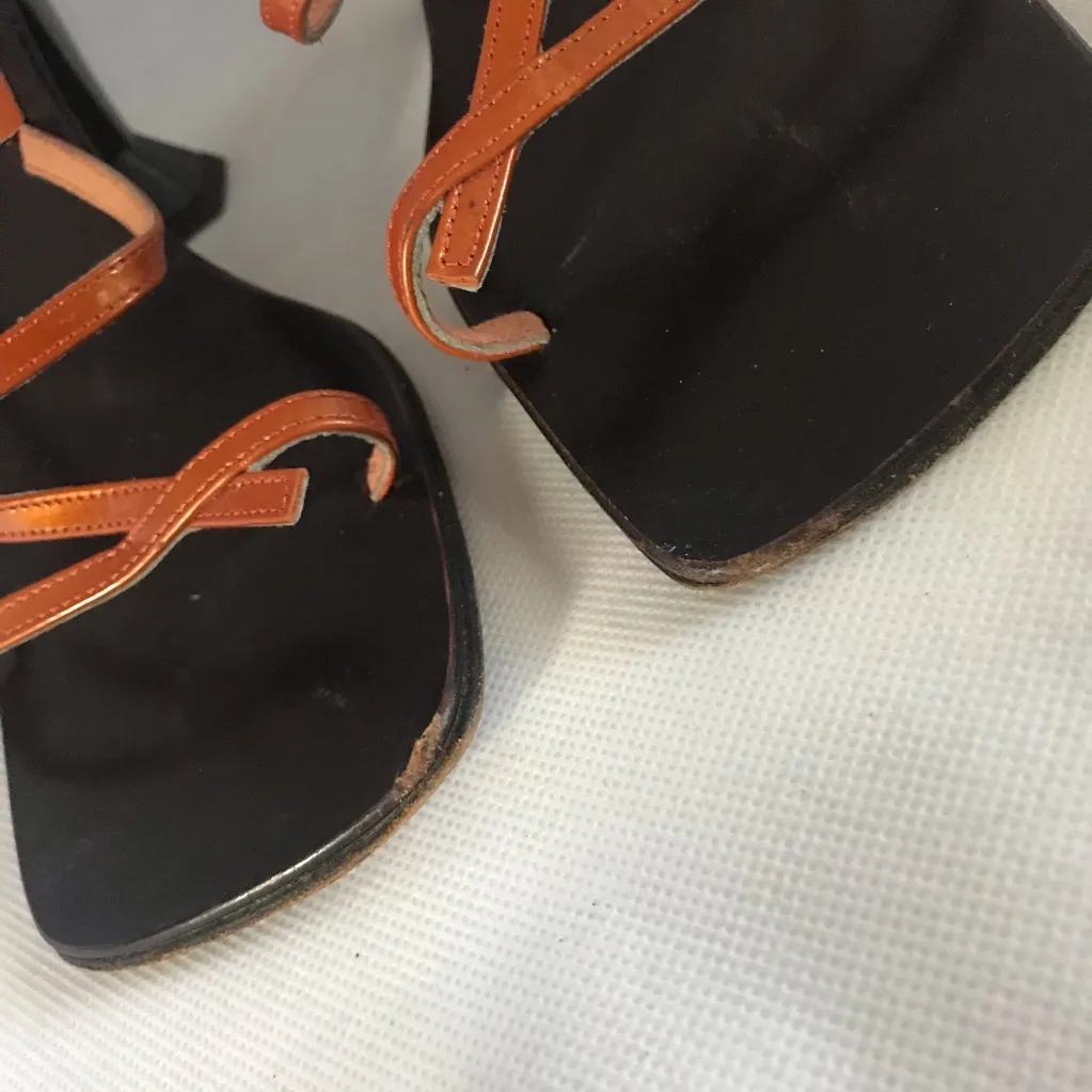 BCBG MAXAZRIA COGNAC BROWN PATENT LEATHER STRAPPY SLIDE AVANT GARDE HEEL (5.5) - Image 10