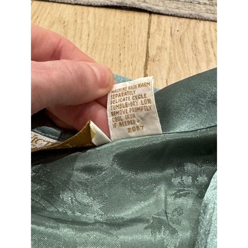 Vintage Victoria Secret Gold Label Medium Satin Floral Dark‎ Teal Sleep Shirt - Image 6