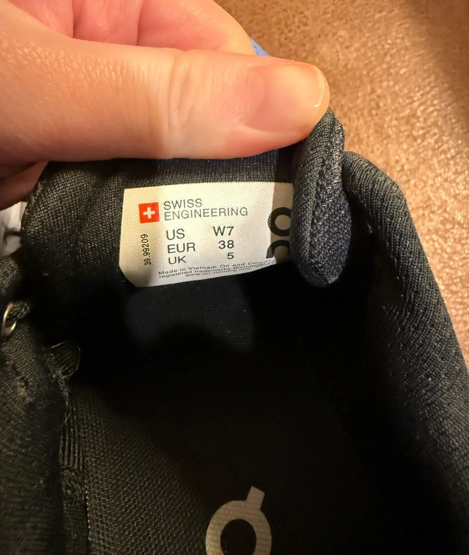 Running Shoes - Image 5