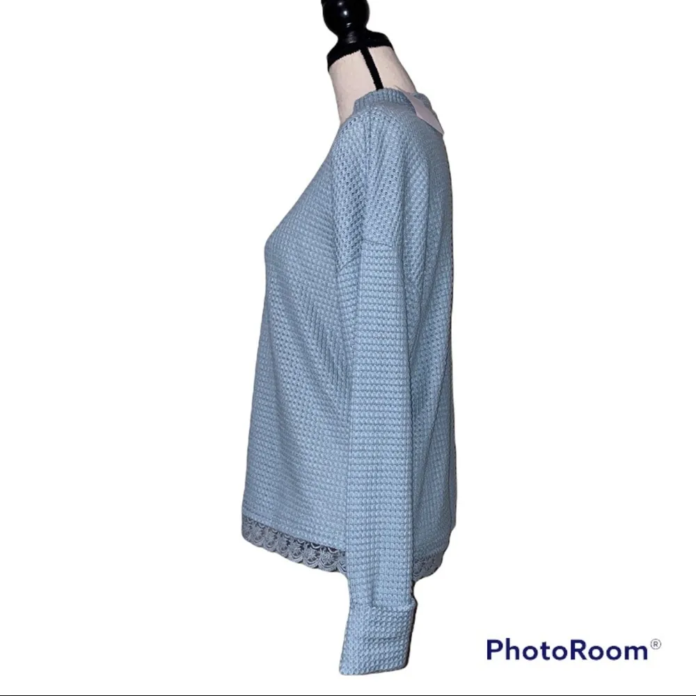 Eyeshadow large women’s dried sage color cowl turtleneck rolled sleeve lace trim - Image 2