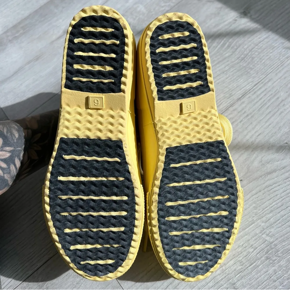 London Fog NWOT  Buckie Rain Boot Yellow size 6 rubber waterproof boots - Image 6