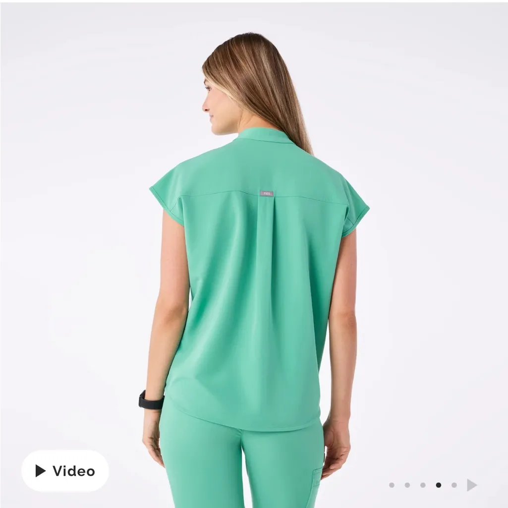 Figs Surgical Green Rafaela Scrub Top XSmall - Image 3