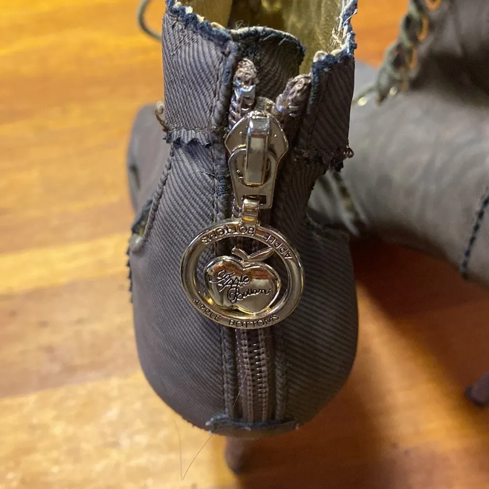 Apple Bottoms Camo Green Ankle Boots - Image 3