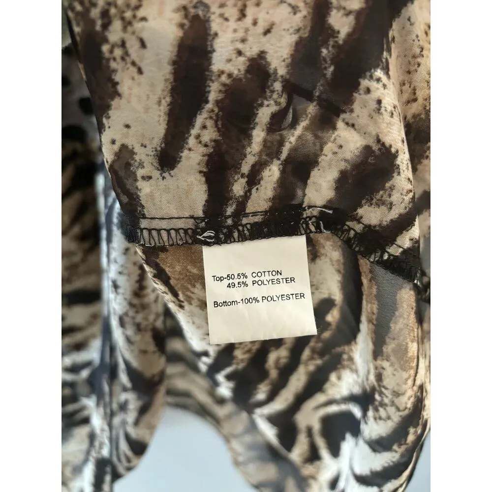 Treska Top Women's One Size Animal Print Artsy Distressed Bohemian Grunge Gray - Image 3