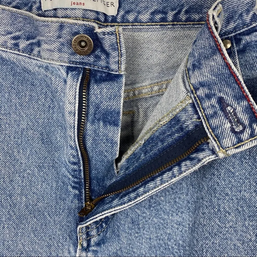 TOMMY HILFIGER Vintage Medium Wash High Rise Mom Jeans, Size 14 - Image 8