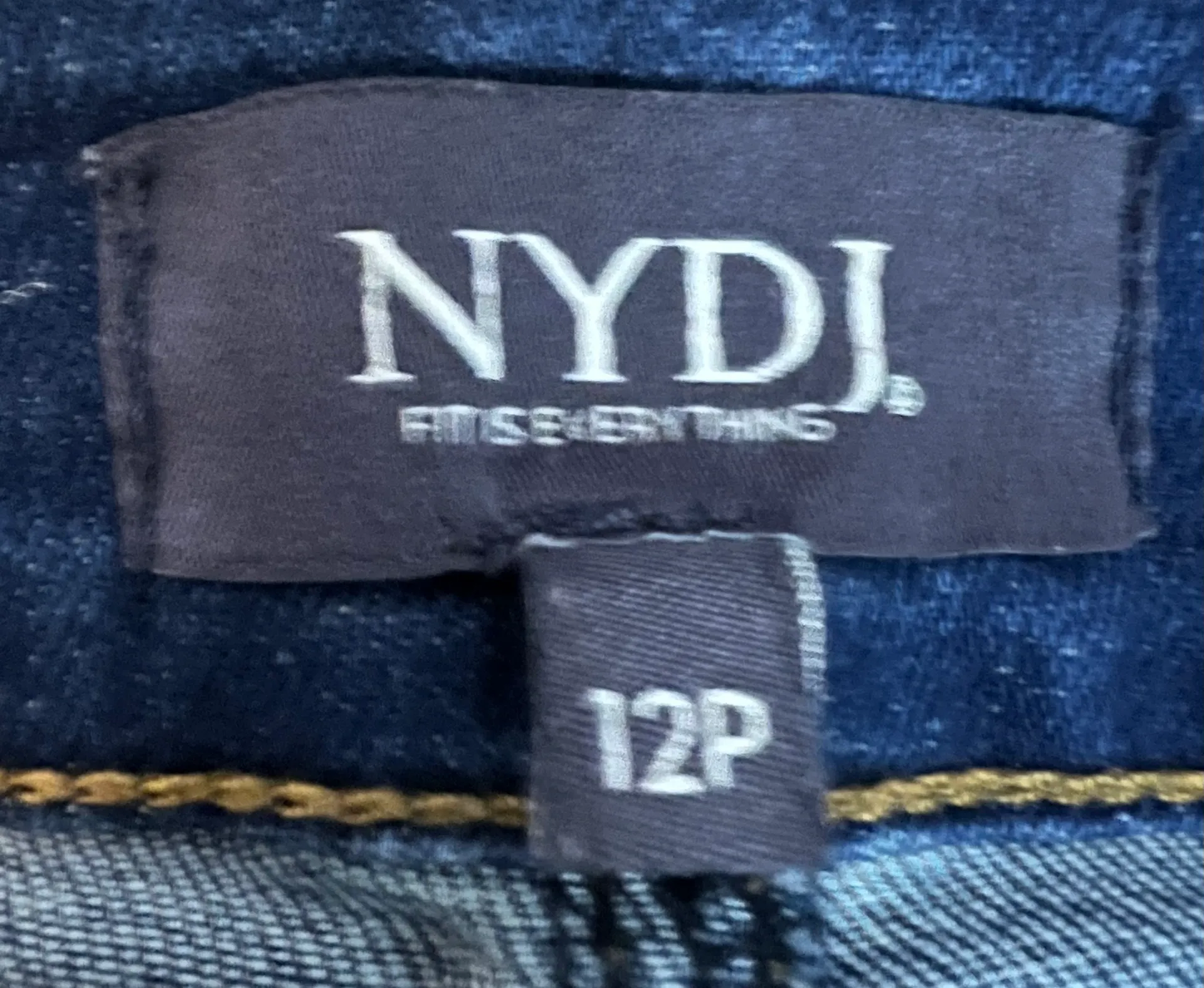 NYDJ | women’s GIRLFRIEND cut. Size: 12P - Image 5