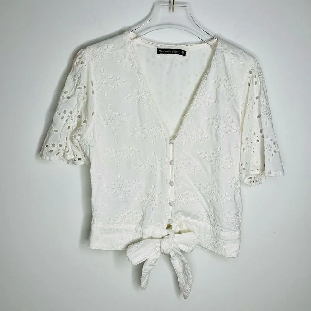 Abercrombie & Fitch Eyelet White Crochet Crop Tie Flutter Button Up Xs Xsmall AF - Image 3