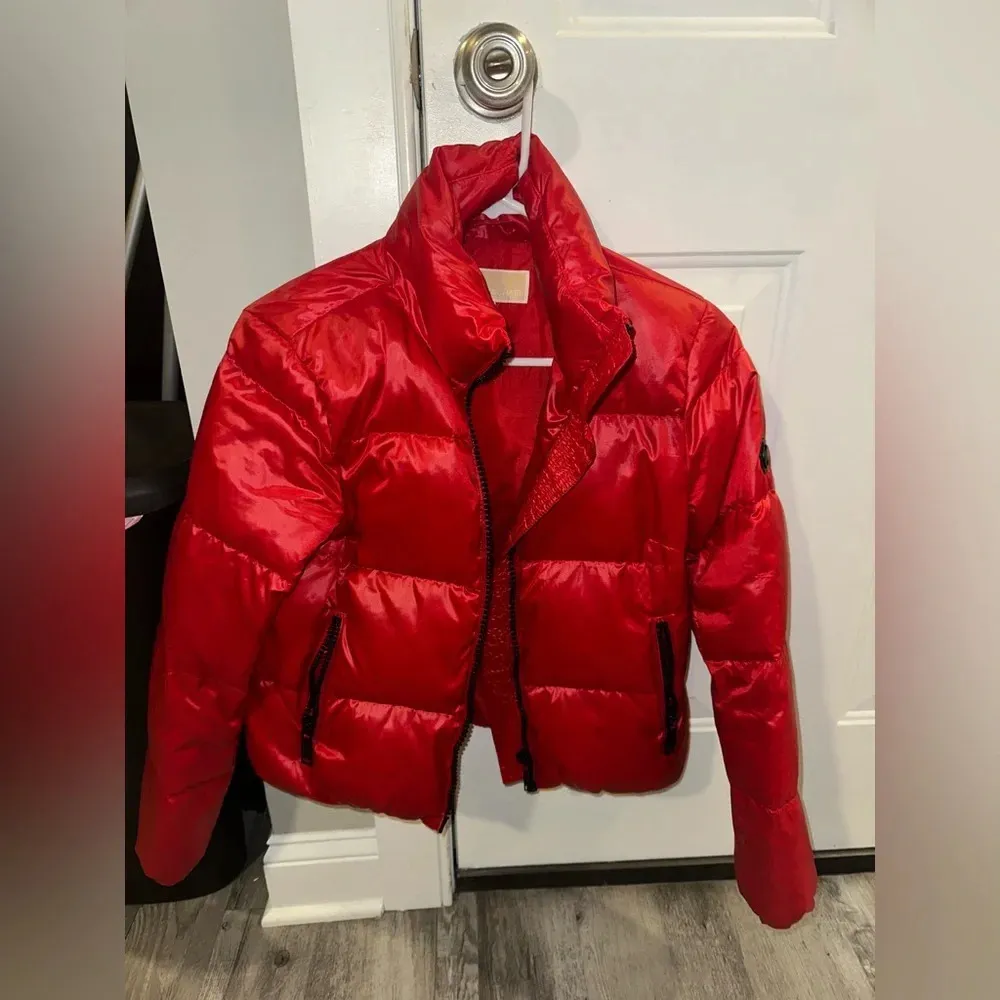 Women’s Red Michael Kors Puffer Jacket - Image 3