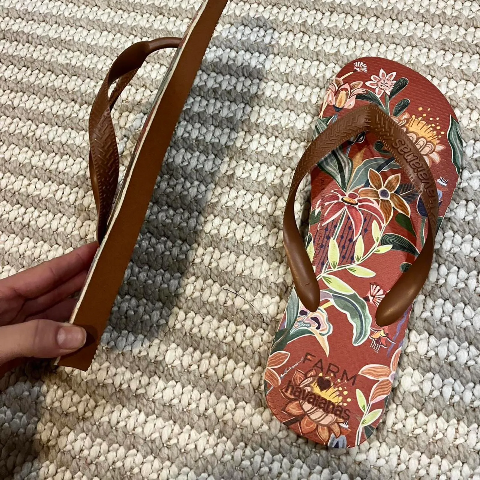 Havaianas x FARM Rio Delicate Flowers Top Flip Flops - Image 3