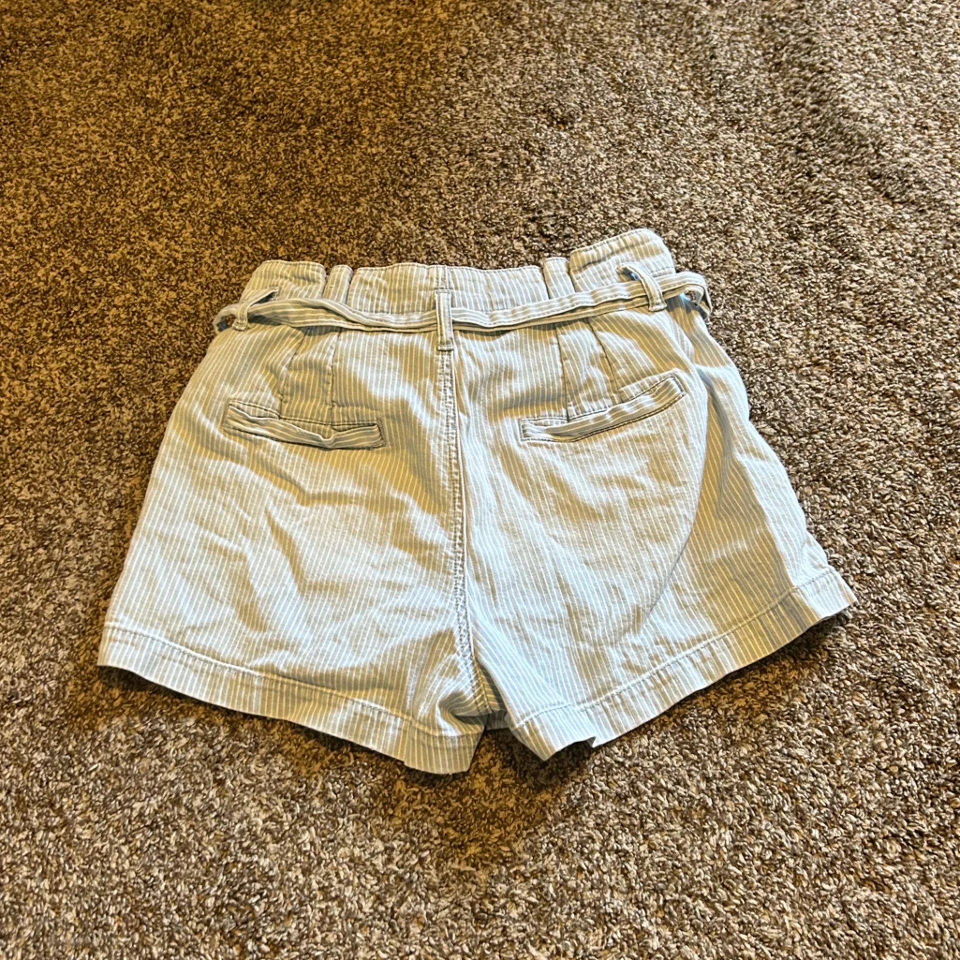 American Eagle Outfitters Light blue strip High Waist Shorts - Image 4