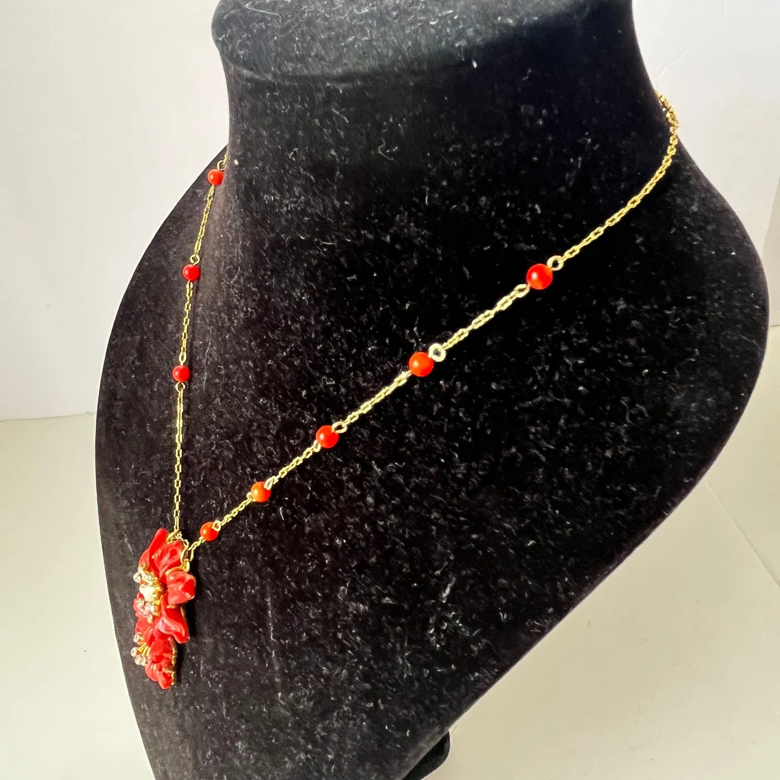 Y2K Joan Rivers Coral Enamel Pendant Necklace Gold Tone Chain Retro Rhinestone Red - Image 3