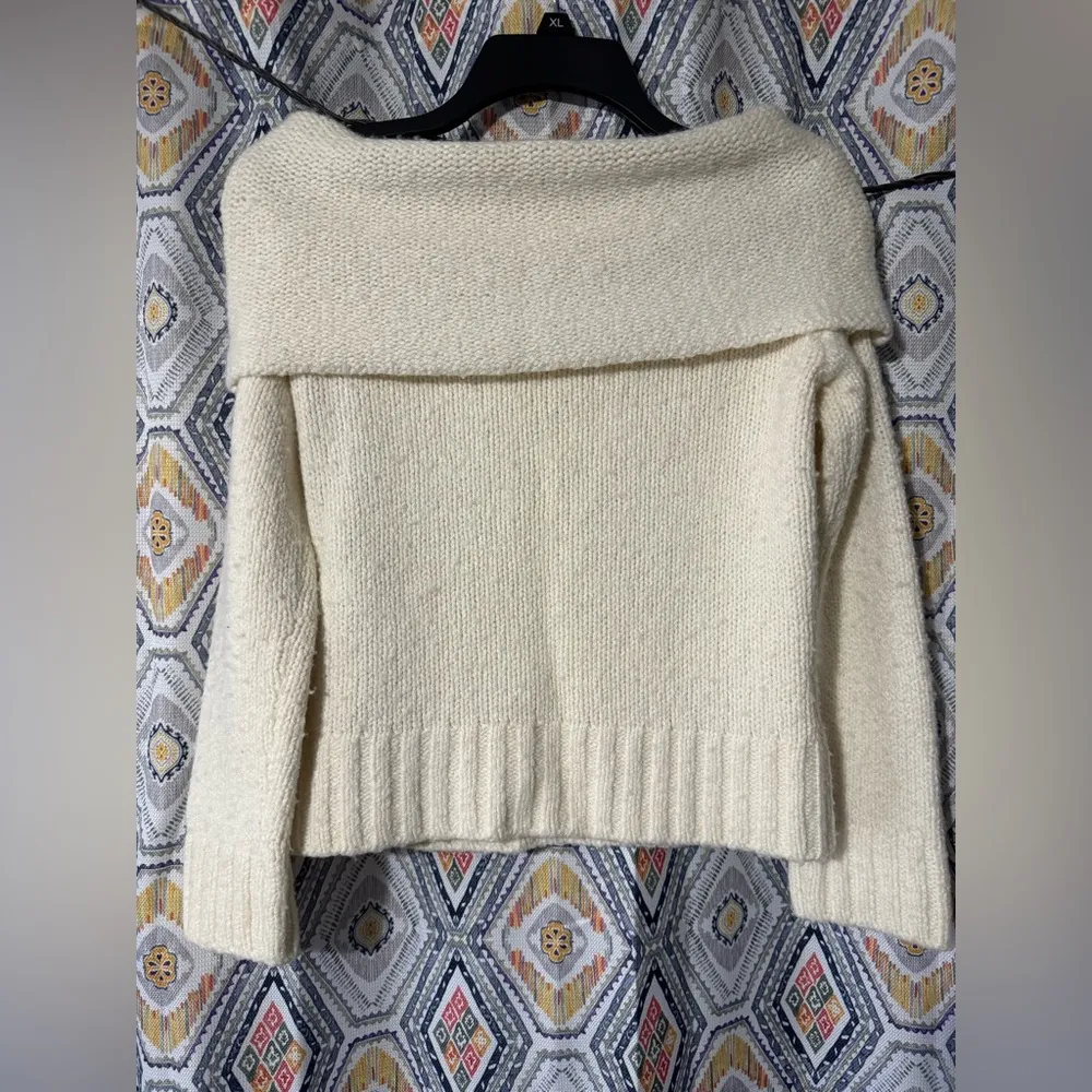 off the shoulder sweater - Image 8