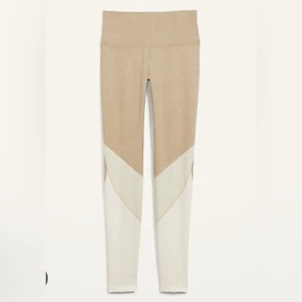Old navy active CozeCore colorblock leggings beige - Image 3