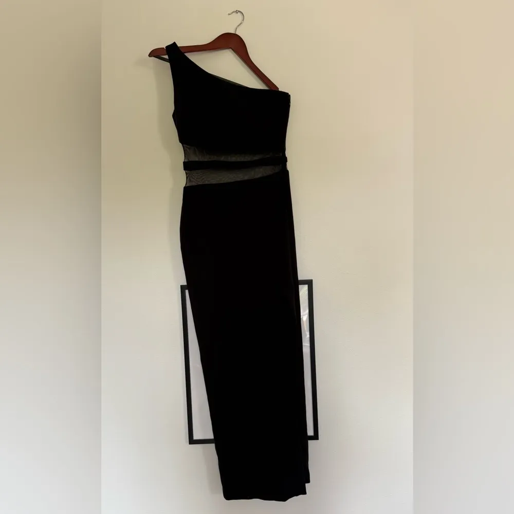 Likely Black One-Shoulder Gown with Sheer Detail - Image 3