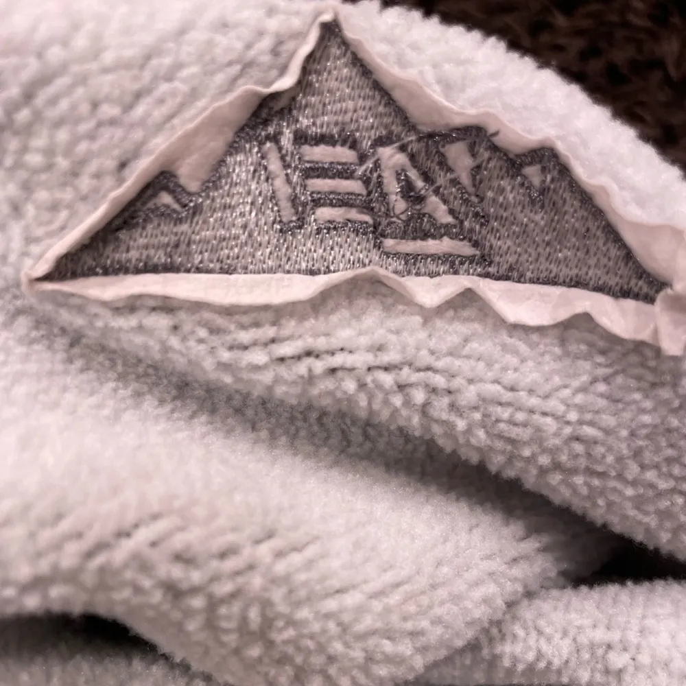 Arcteryx Arc’teryx Full Zip Sweater - Image 9