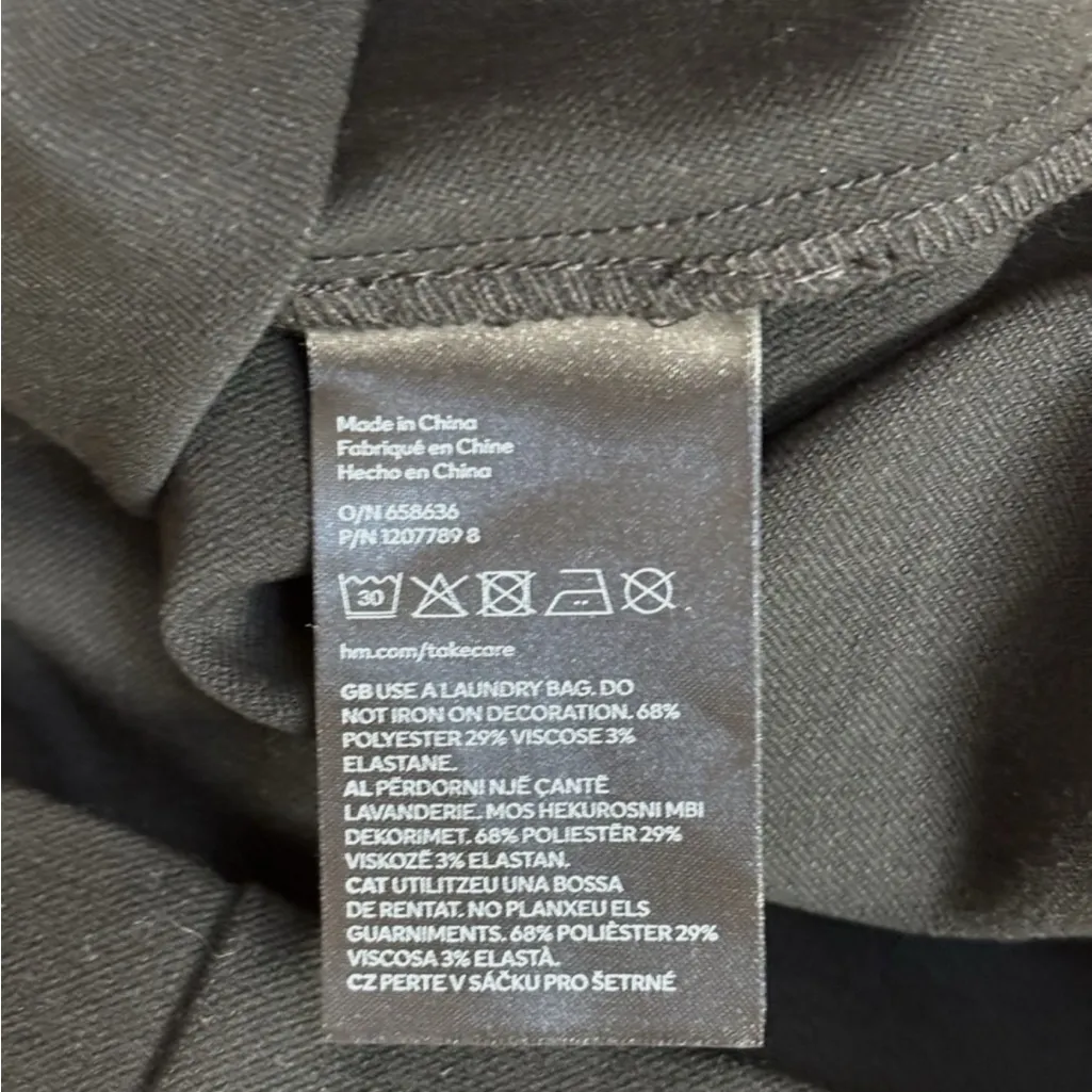 NWT H&M Black Pearl Mini Sweetheart Neckline Sleeveless Bodycon “Revenge” Dress - Image 6