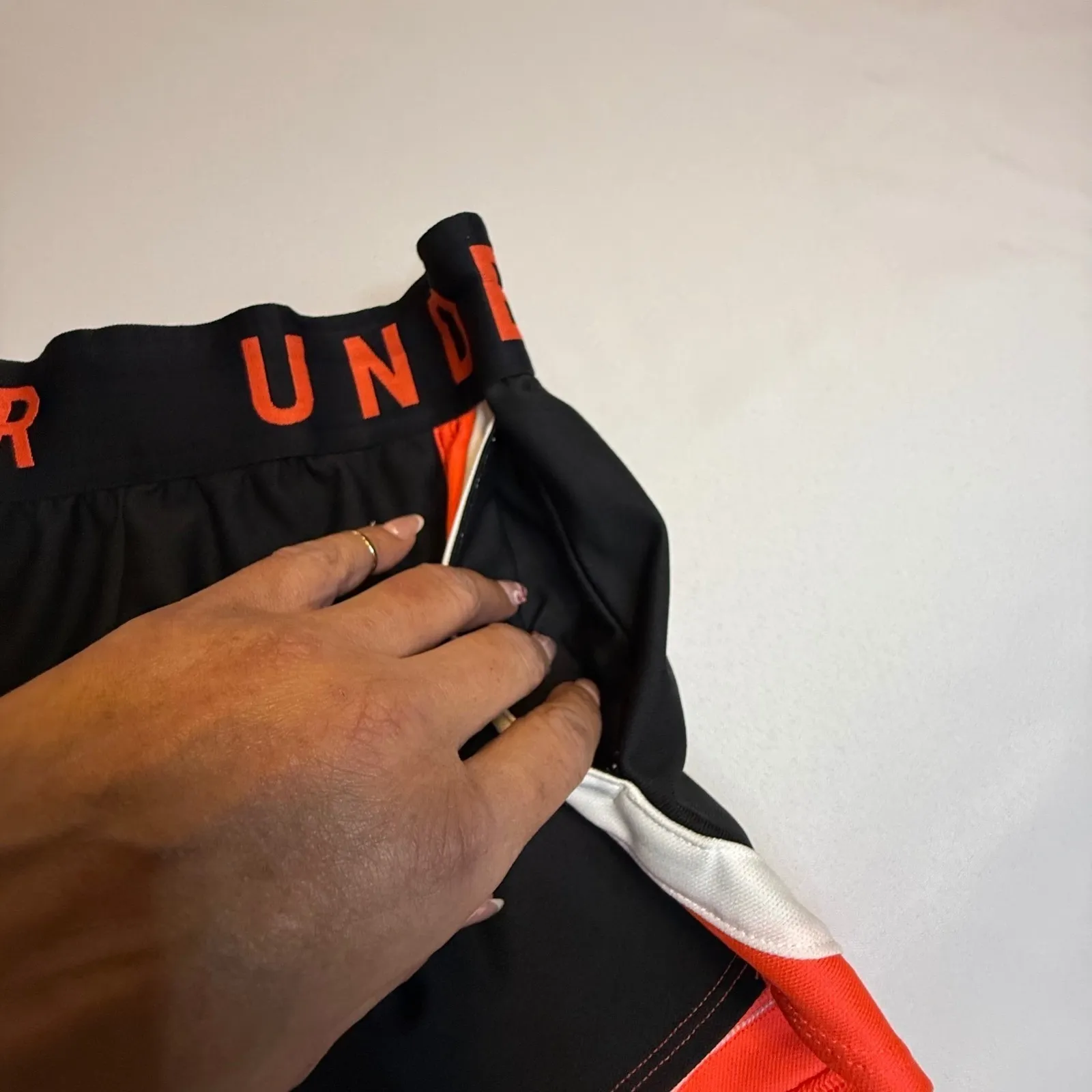 Under Armour Black Orange Athletic Shorts & Baseball Cap Set Women XS HeatGear # - Image 5