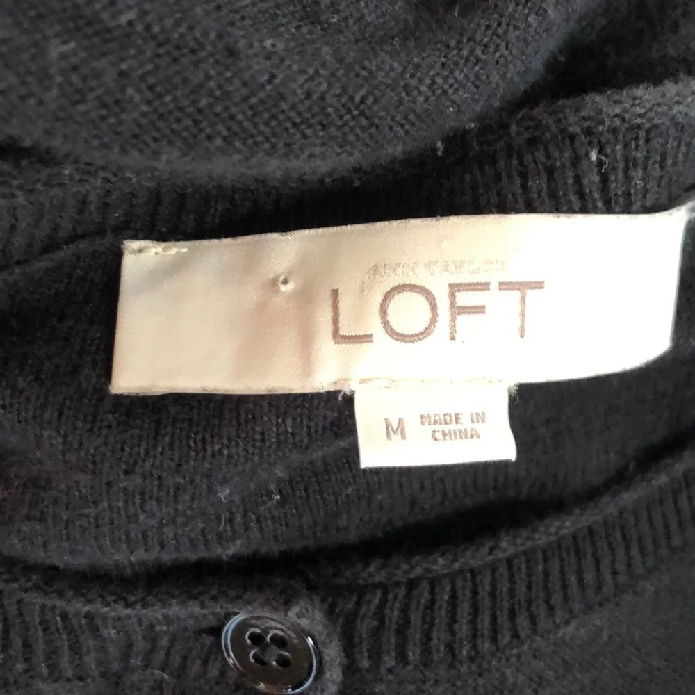 ANN TAYLOR LOFT Black Cardigan Size Medium - Image 5