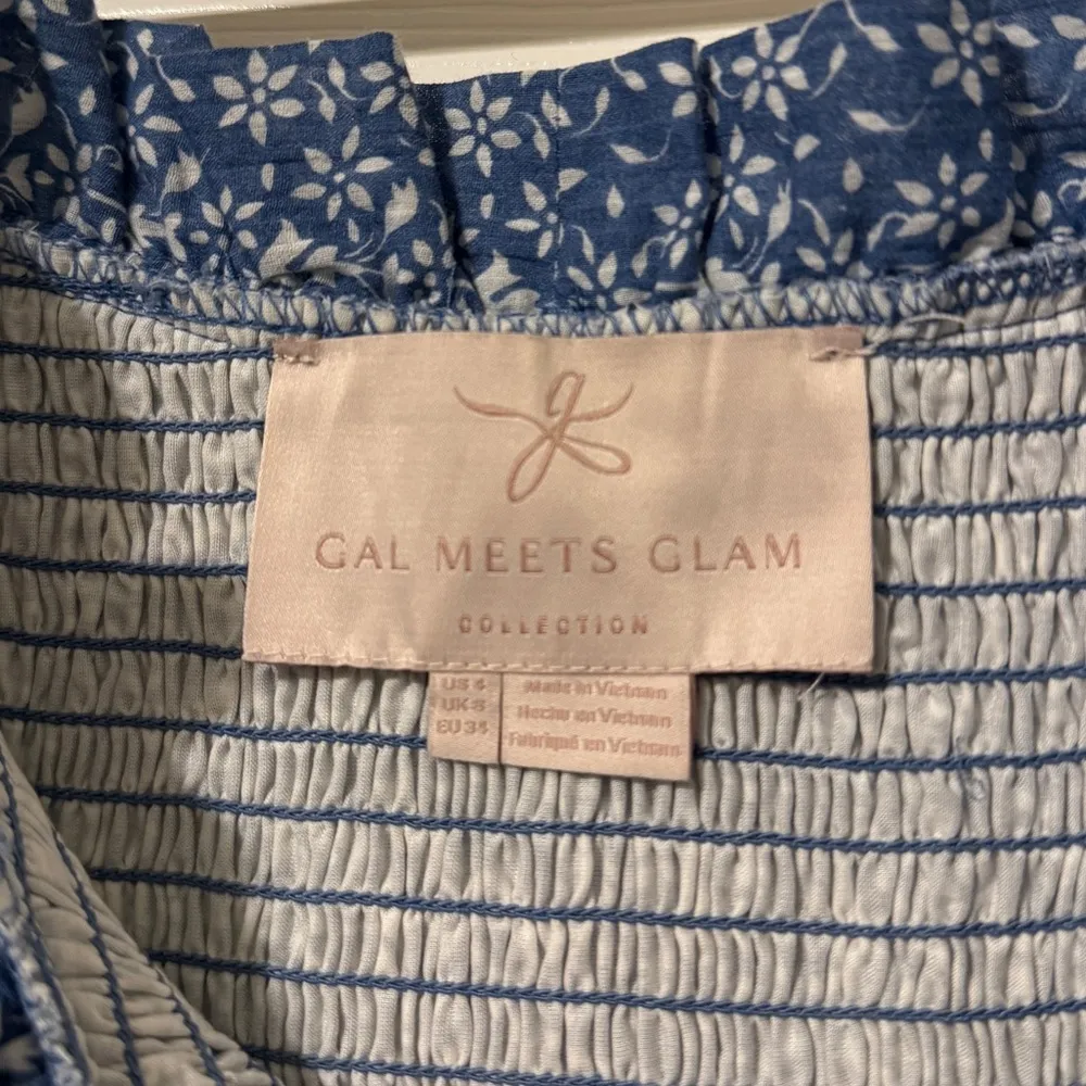 Gal Meets Glam Tessa Blue Floral Dress size 4 / small - Image 4