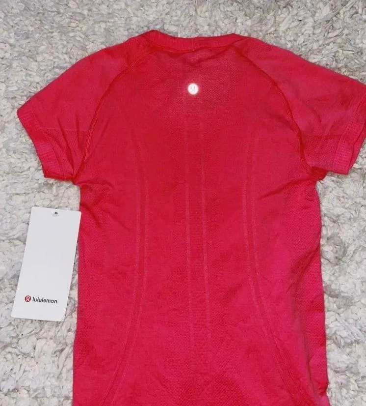 Lululemon Swiftly Tech Shortsleeve - Image 5