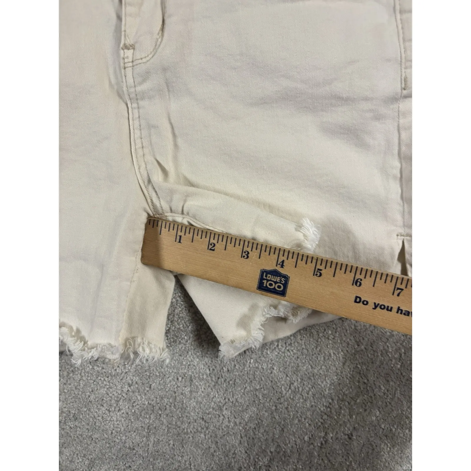judy‎ blue beige off white shorts medium fray hem - Image 8