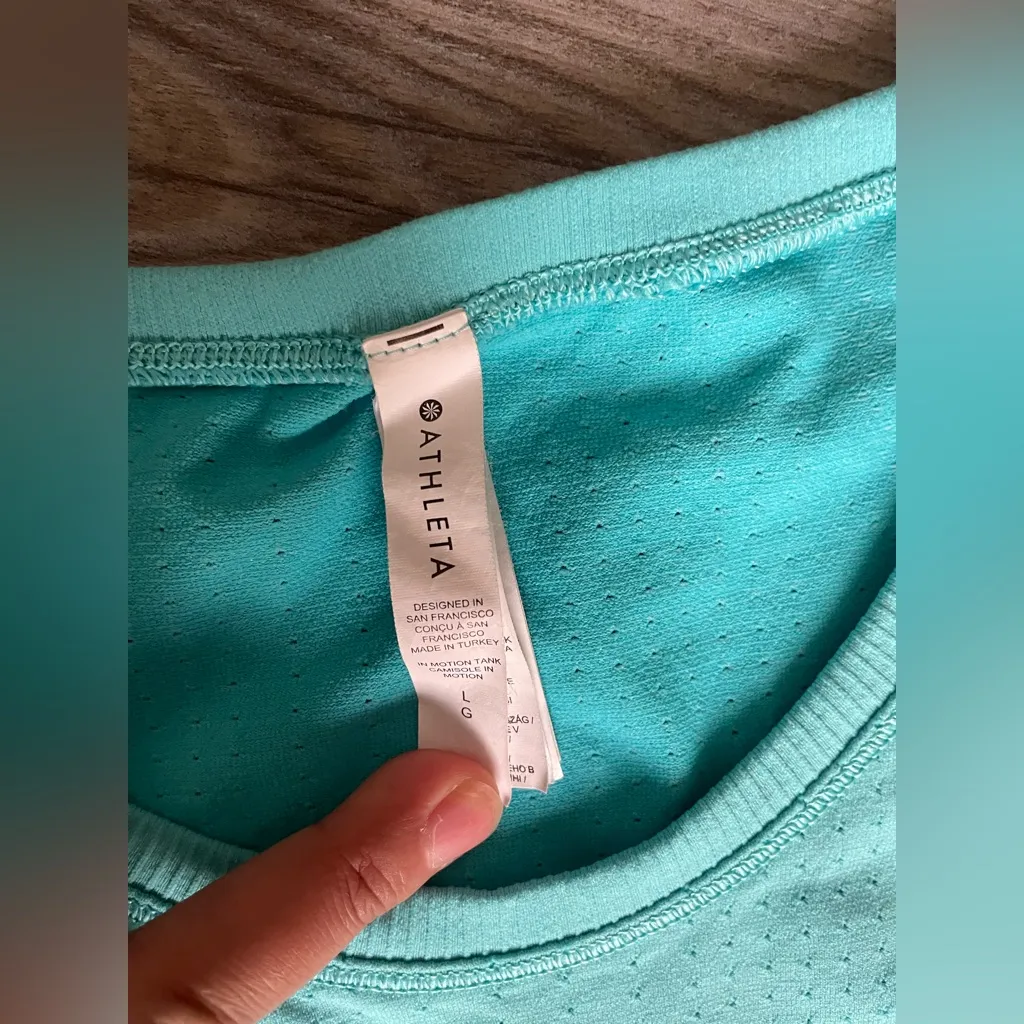 Athleta Green Fitted Ribbed Tank Top - Image 6