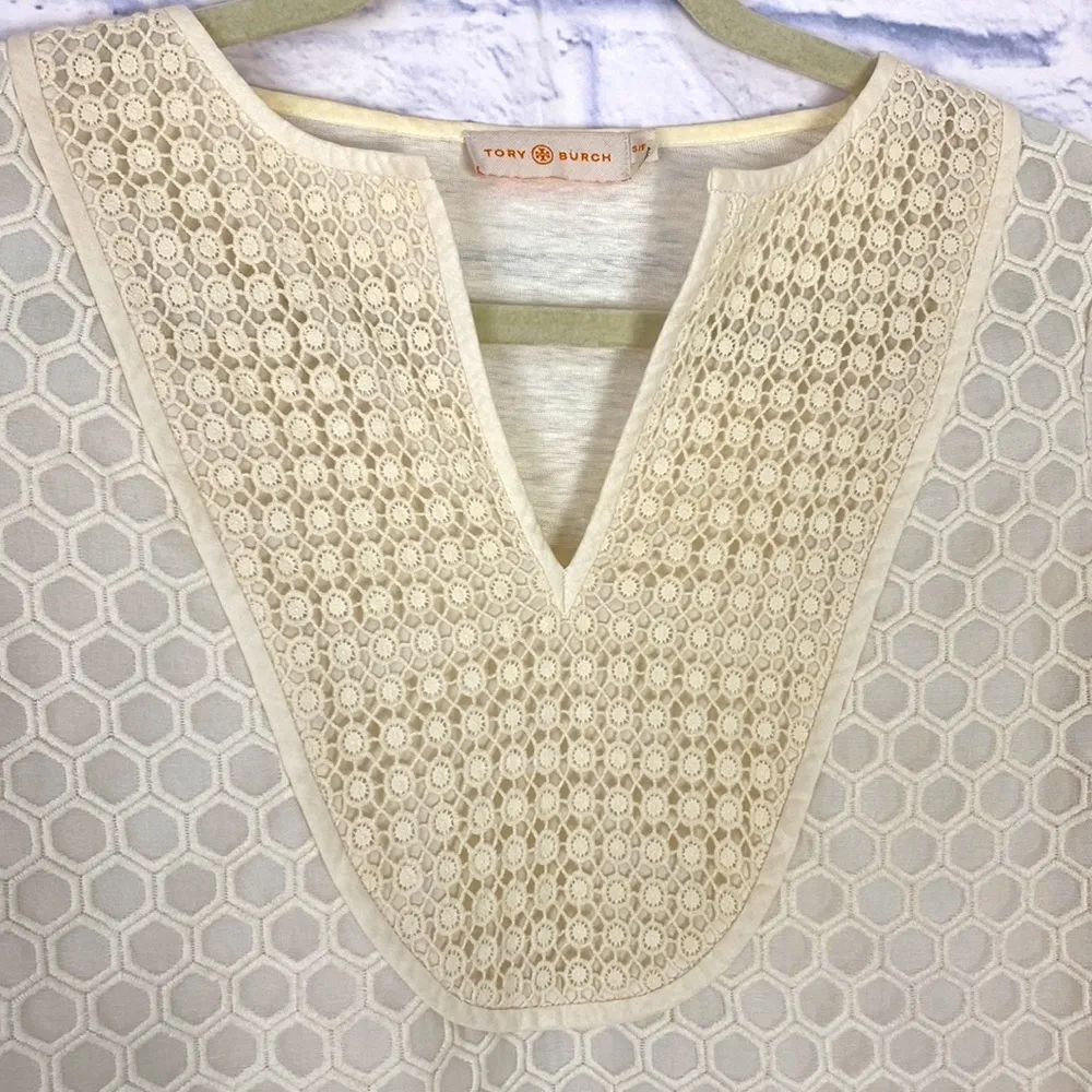 Tory Burch cream Tali honeycomb lace top small - Image 4