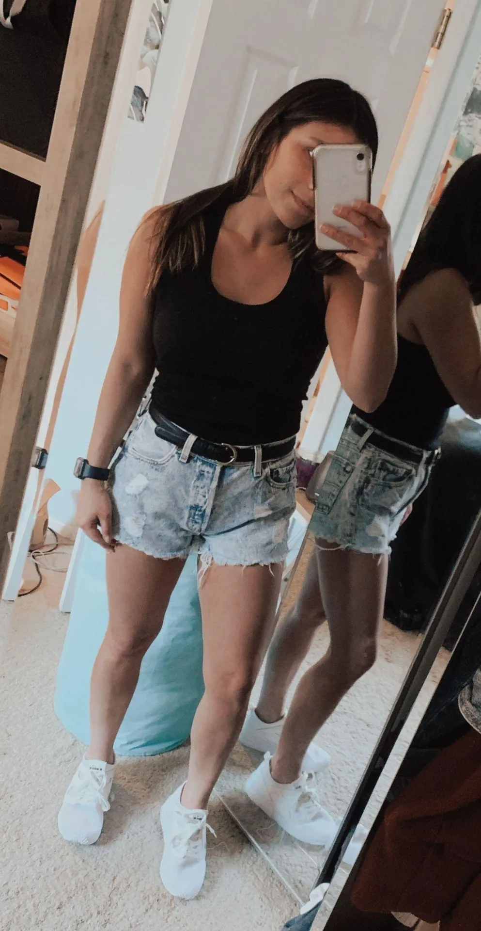 Levi’s Acid Wash Levi Shorts - Image 2