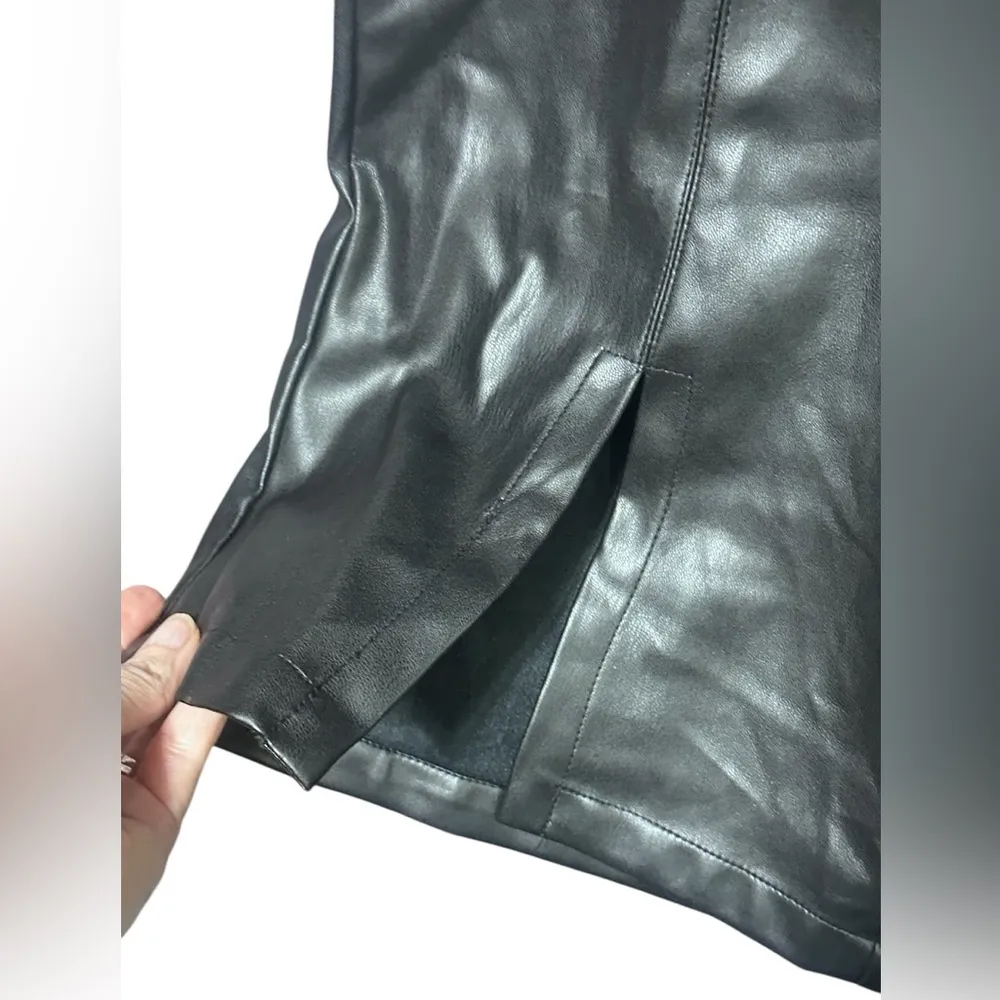 Faux Leather Wide Leg Trouser Large EUC Black - Image 4